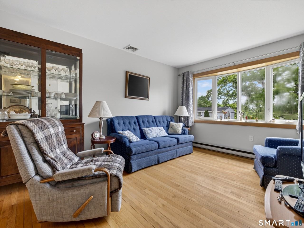 73 Warren Ave - Photo 7 of 29