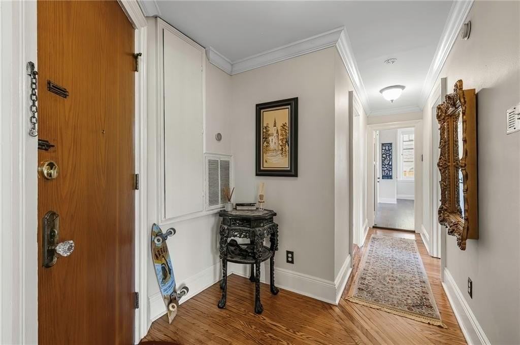 2801 Saint Charles Ave - Photo 5 of 24
