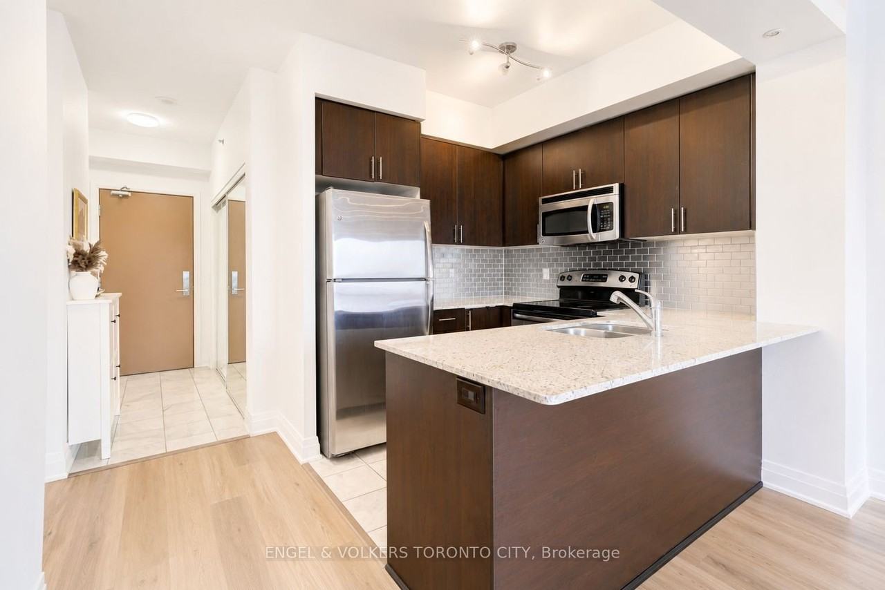 520 Apartment - Photo 3 of 20