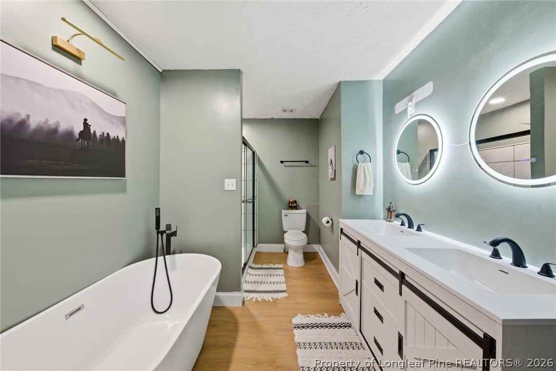 202 N Jackson St - Photo 4 of 26