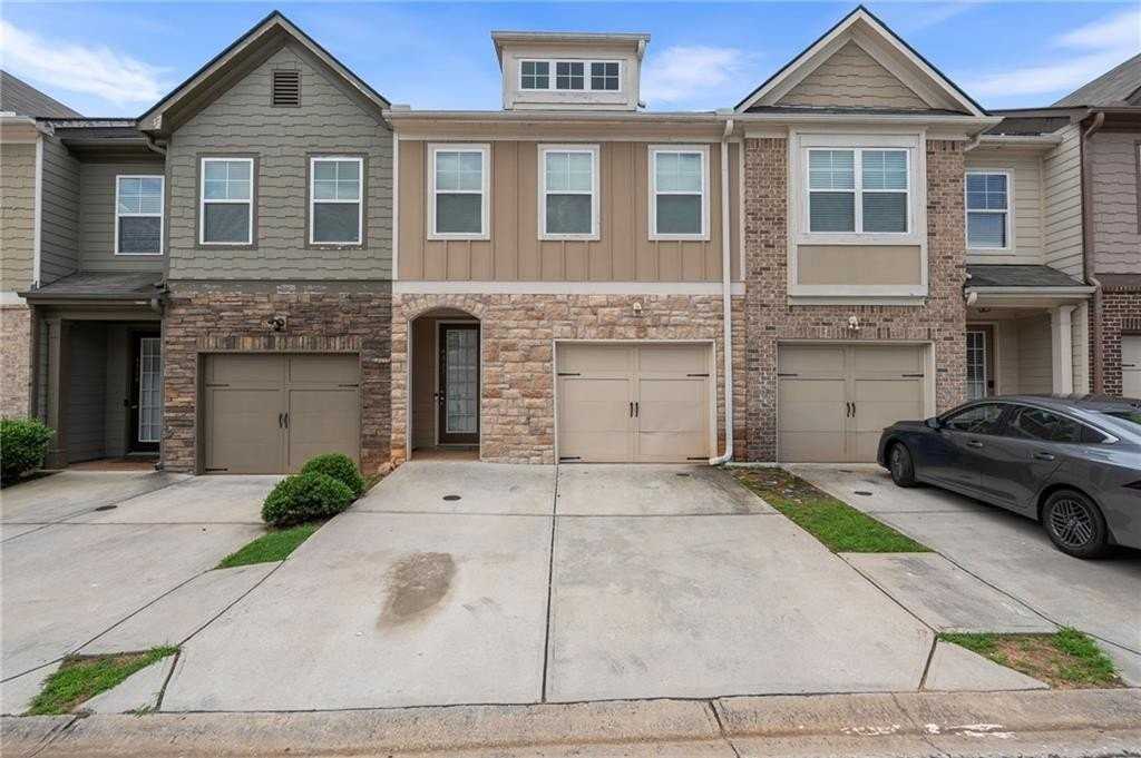 4917 Longview Walk - Photo 2 of 24