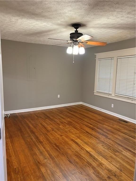 111 E Belmont Dr - Photo 5 of 12