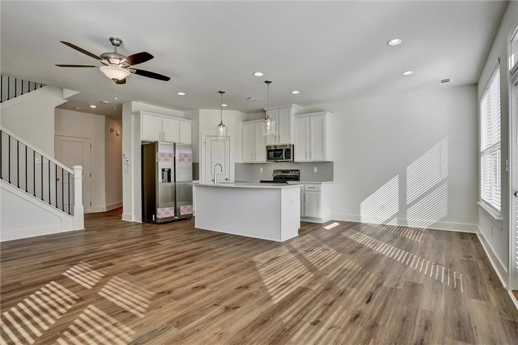 1615 Aiden Way - Photo 4 of 42