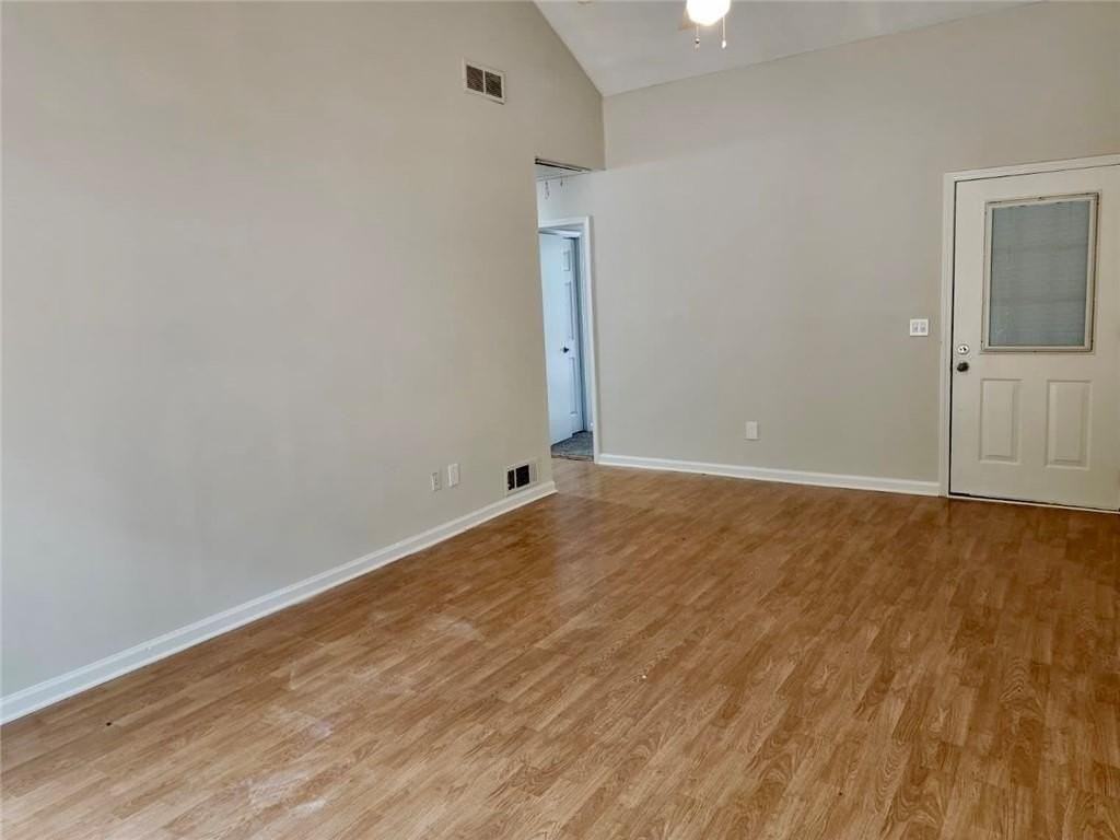 1367 Fairview Trl - Photo 7 of 18