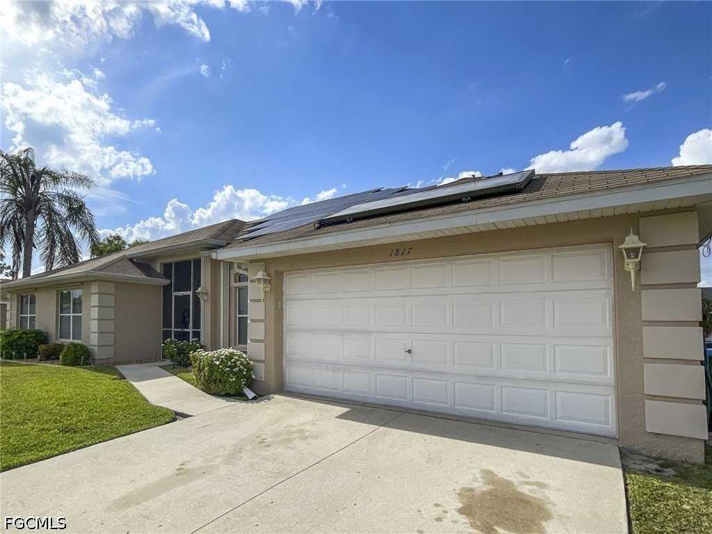 1817 Sw 22nd Ln - Photo 2 of 15
