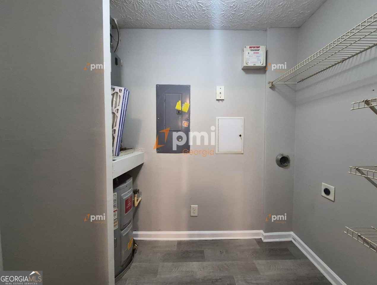 2204 Fairington Village Dr - Photo 5 of 11