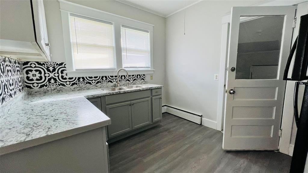 263 Main St - Photo 5 of 17