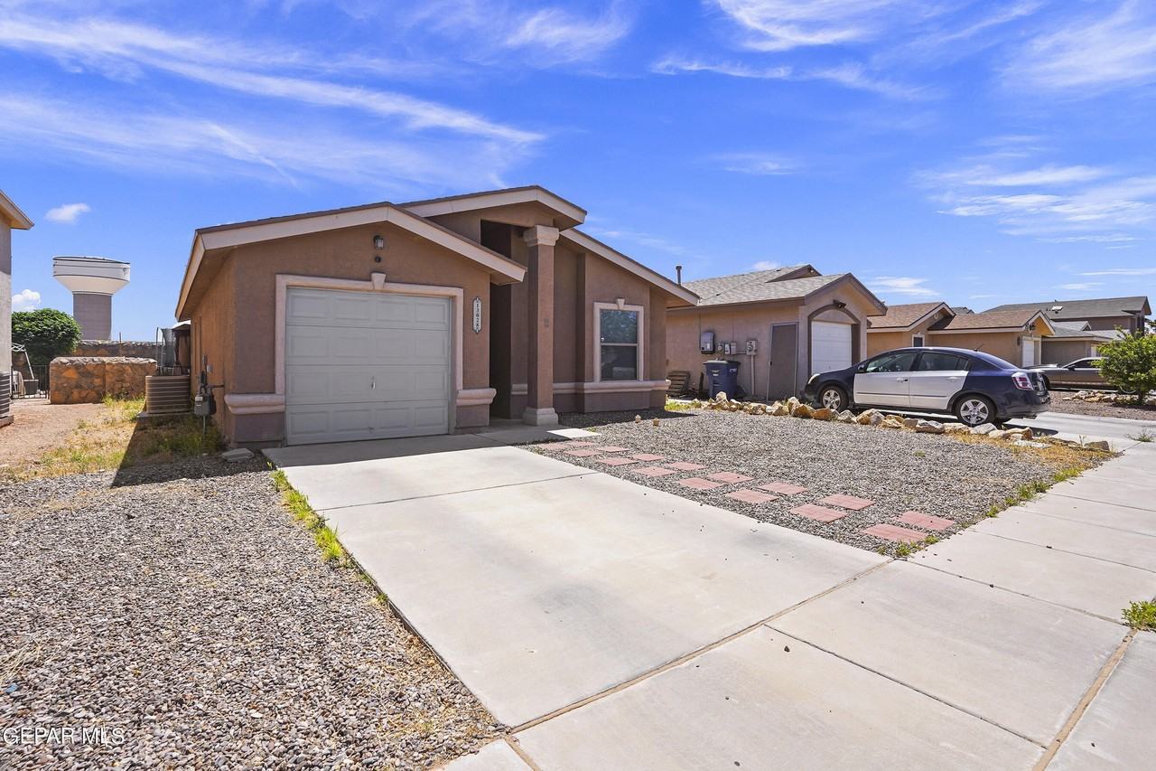 13028 Alfredo Apodaca - Photo 3 of 27