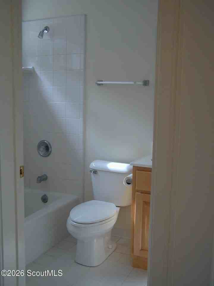 413 Atlantic Dr - Photo 4 of 22