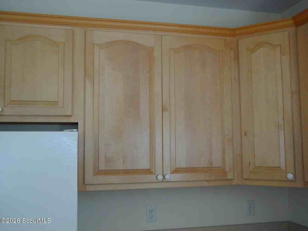 413 Atlantic Dr - Photo 6 of 22