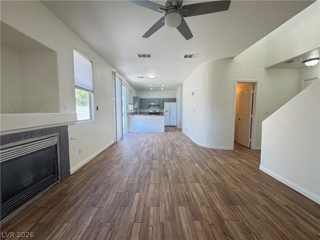 1078 Country Skies Ave - Photo 3 of 33