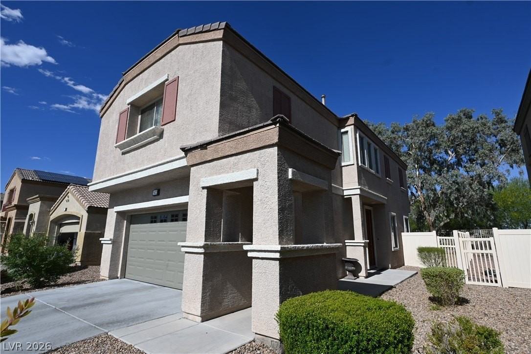 5472 Overlook Valley St - Photo 4 of 42