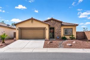 featured image of 5465 Finestra St