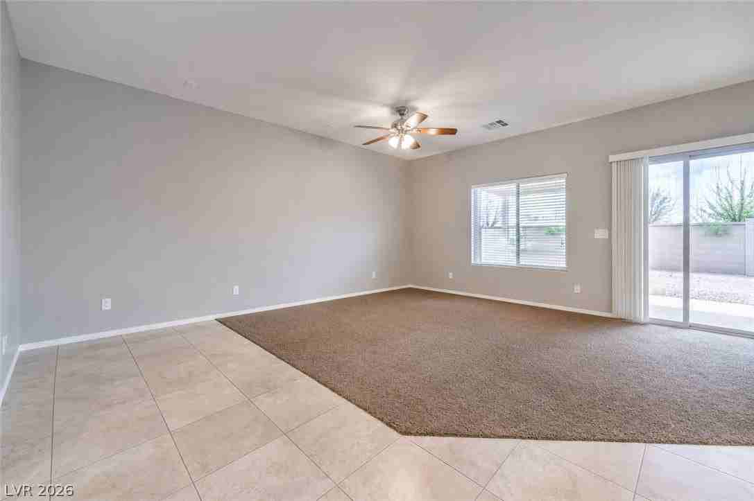5465 Finestra St - Photo 6 of 34