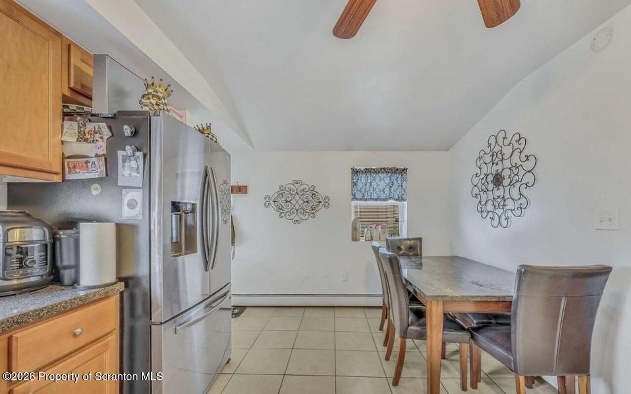 1406 Dorothy St #1stFL - Photo 4 of 20