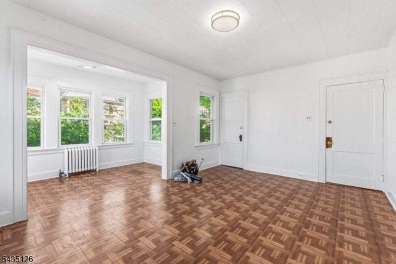40 Linden Ave #2 - Photo 6 of 26