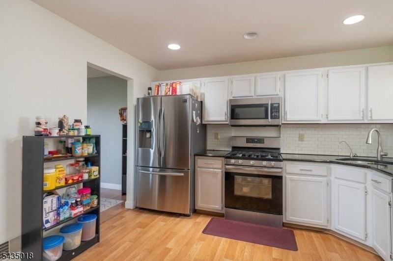 3 Constitution Ct - Photo 5 of 26