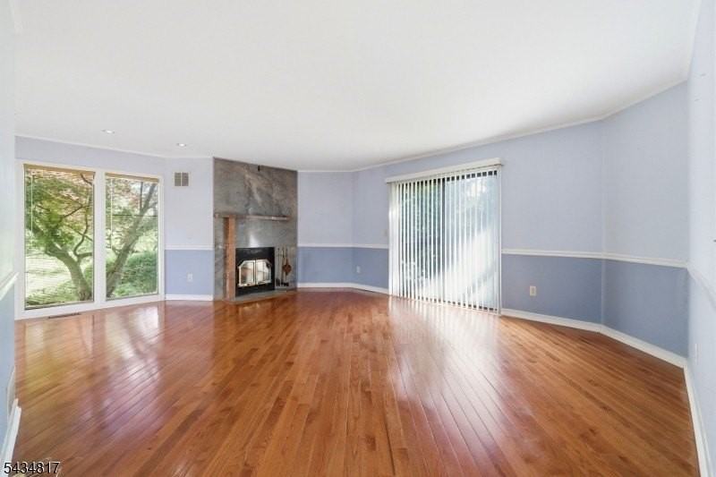 15 Delbarton Ct - Photo 7 of 37