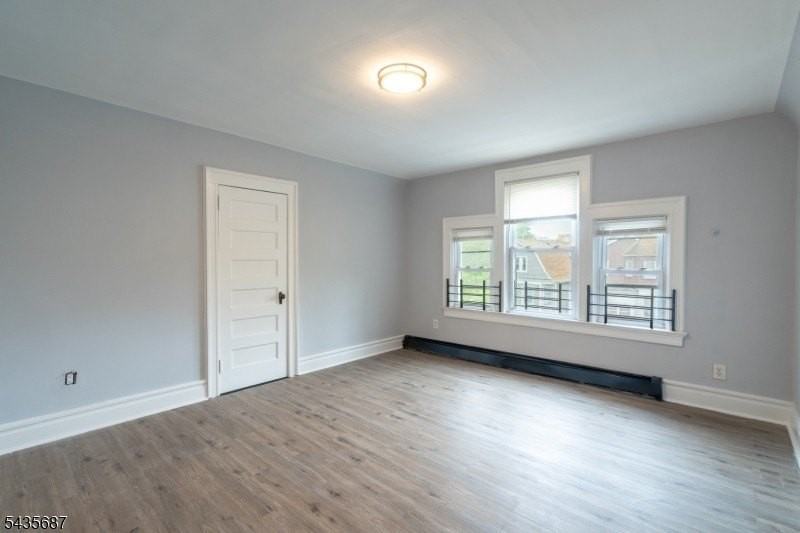 105 Shepard Ave #3 - Photo 7 of 13
