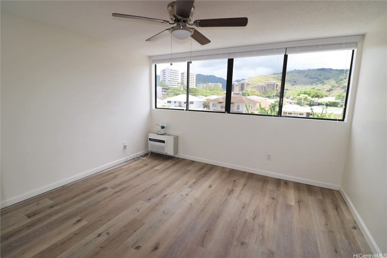 2860 Waialae Ave #207 - Photo 4 of 6