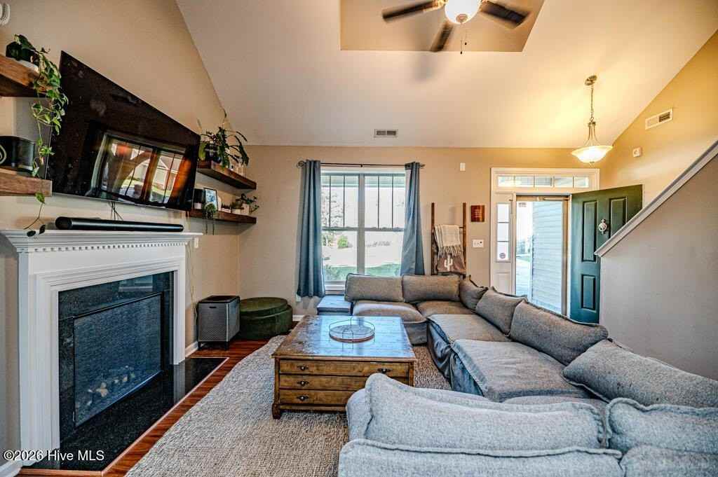 113 Sedgewood Ct - Photo 6 of 49
