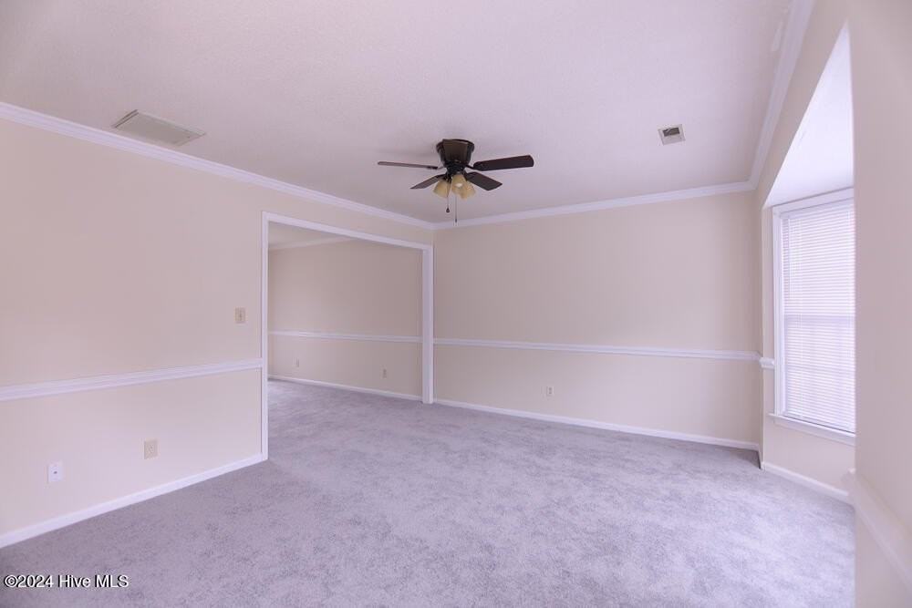 111 Concord Dr #C - Photo 2 of 10