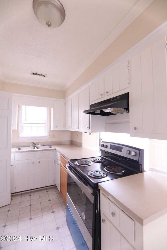 111 Concord Dr #C - Photo 5 of 10
