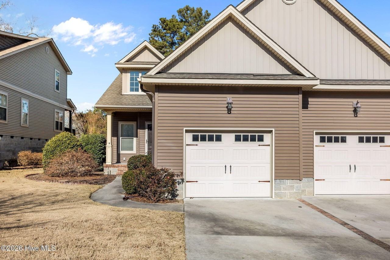 58 Cypress Cir - Photo 4 of 49