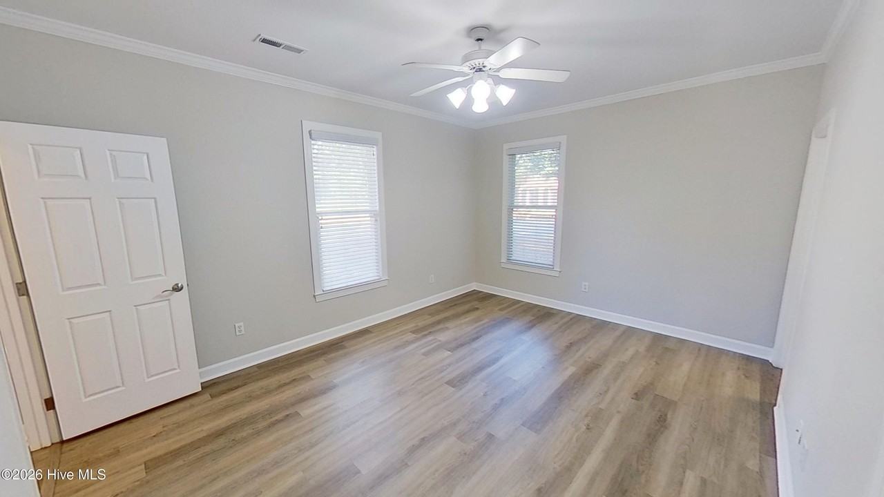 6229 Wrightsville Ave #H - Photo 7 of 35
