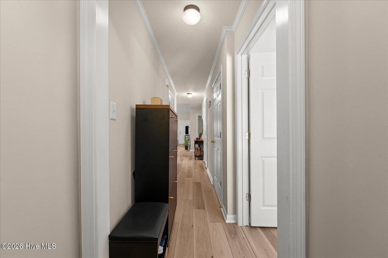 119 Grove Landing Ct - Photo 3 of 30