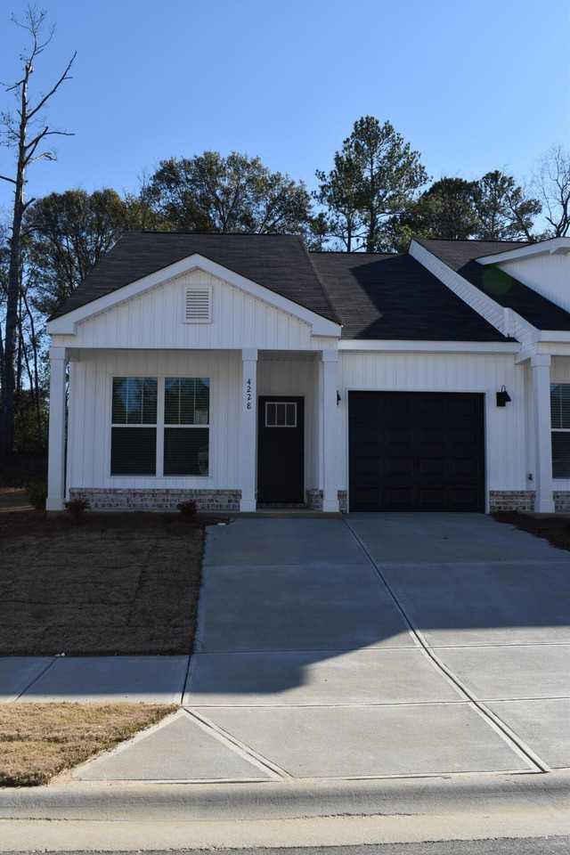 4228 Beautiful Pond Park - Photo 2 of 19