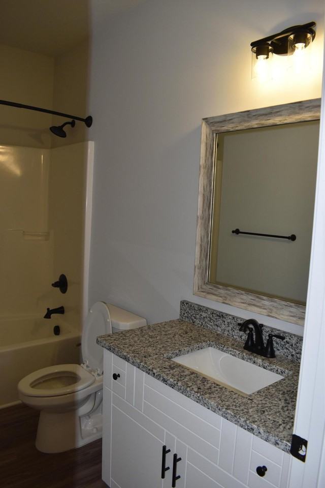 4228 Beautiful Pond Park - Photo 5 of 19