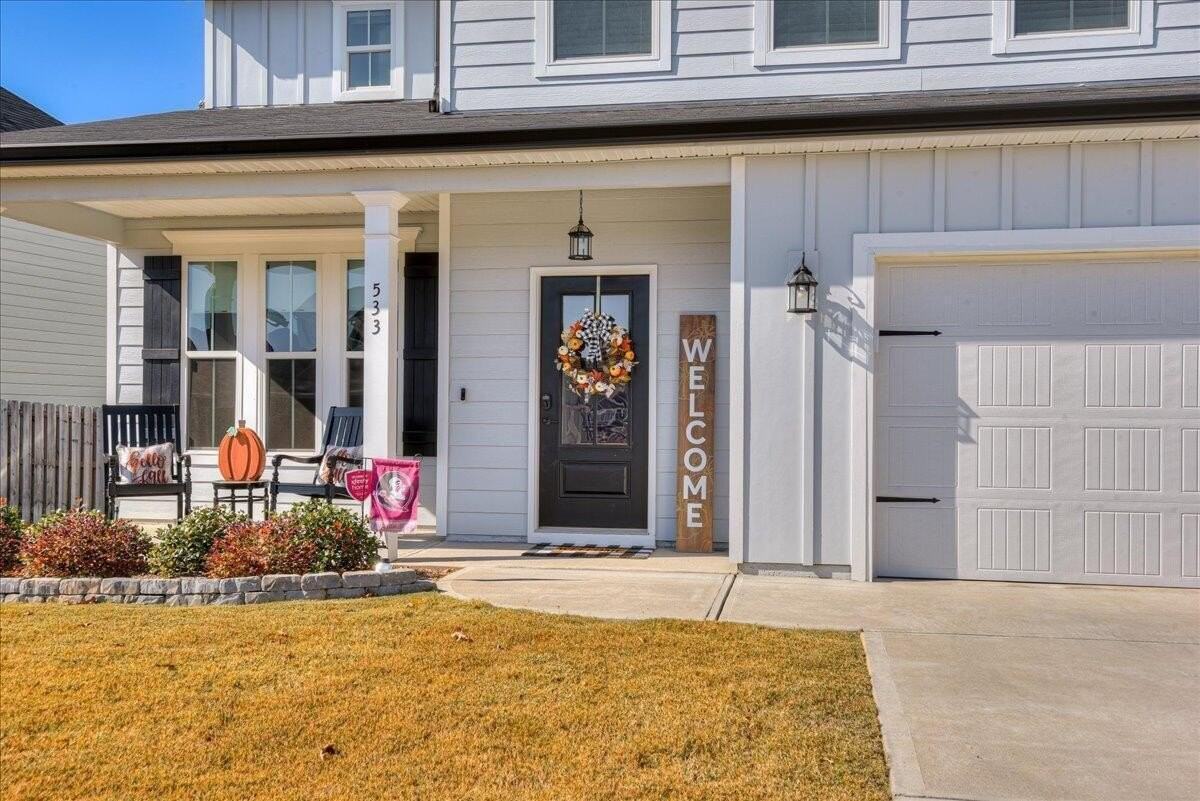 533 Fermoy Ln - Photo 2 of 46