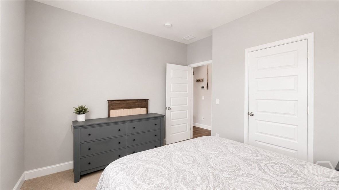 484 Foxtail Dr - Photo 7 of 18