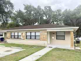 927 E Walnut St #1 - Photo 1 of 1