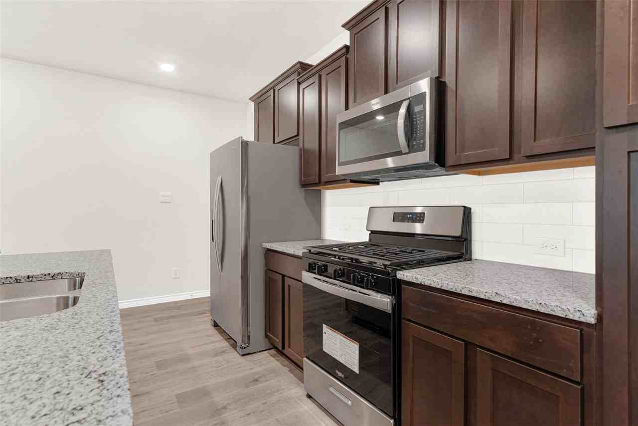 1931 Hellams Ln #1 - Photo 3 of 25