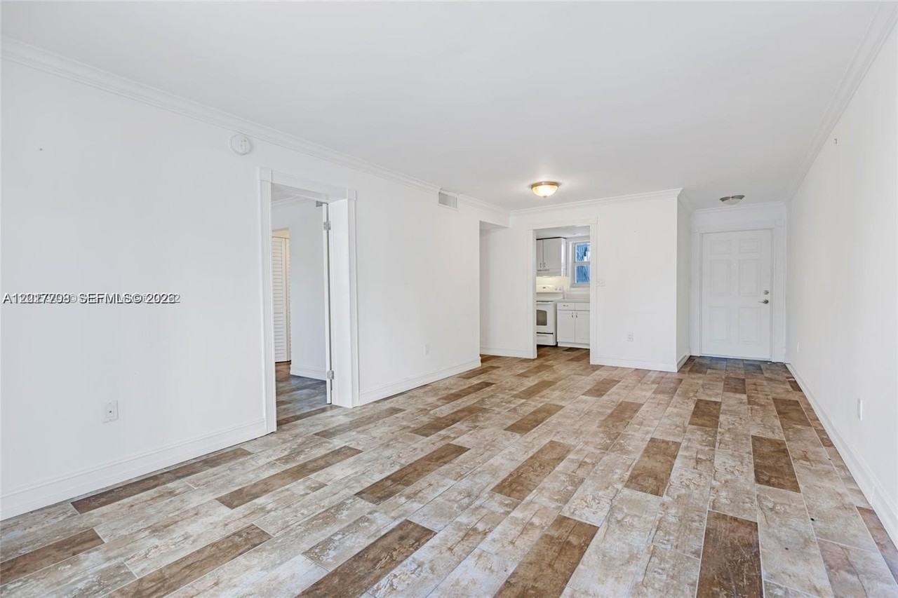 1674 Bay Rd #302 - Photo 5 of 15