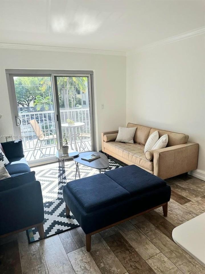 1674 Bay Rd #302 - Photo 6 of 15