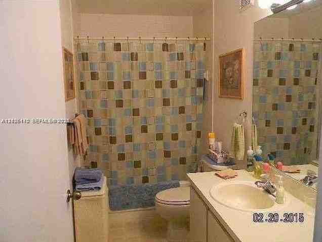 10851 Nw 3rd Ct #18A2L - Photo 3 of 4