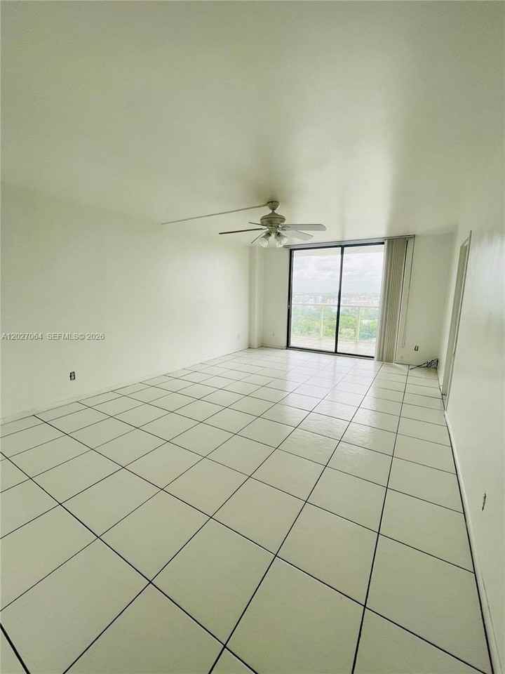 13499 Biscayne Blvd #1613 - Photo 2 of 11