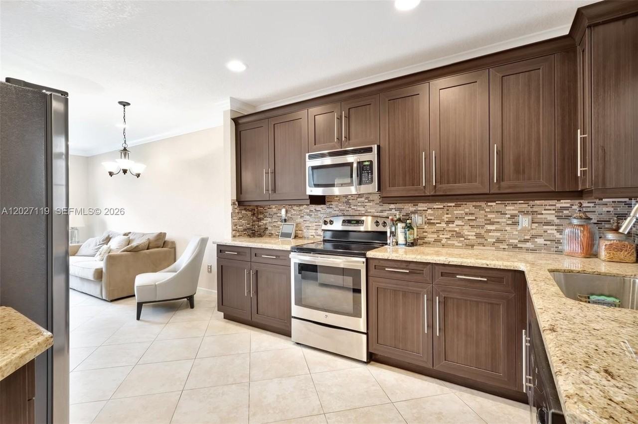 4302 Colony View Dr #4302 - Photo 2 of 47