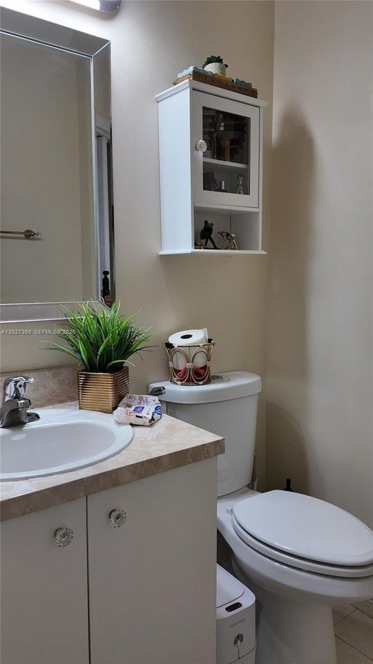 963 Ne 42nd Ave #963 - Photo 7 of 30