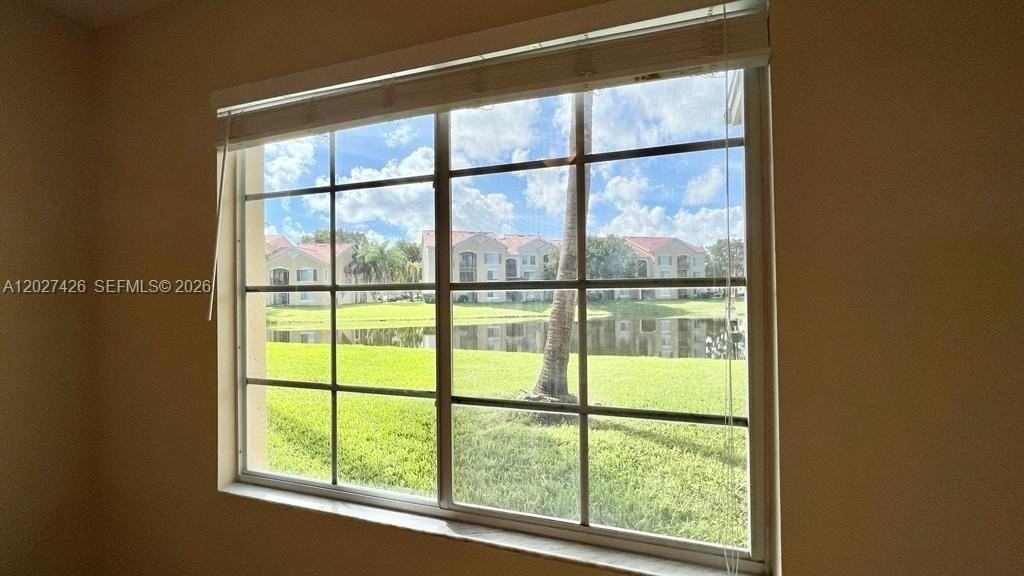 4220 San Marino Blvd #104 - Photo 3 of 16