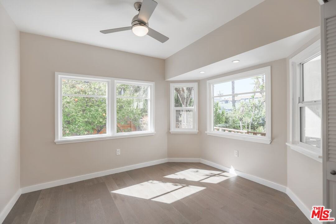 31 Breeze Ave #A - Photo 3 of 8