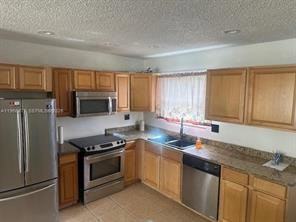39 Sw 8th Ct