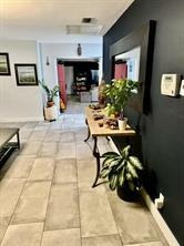 287 Sw 3rd Ave - Photo 5 of 7