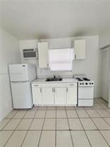 198 Se 4th Ave - Photo 1 of 1