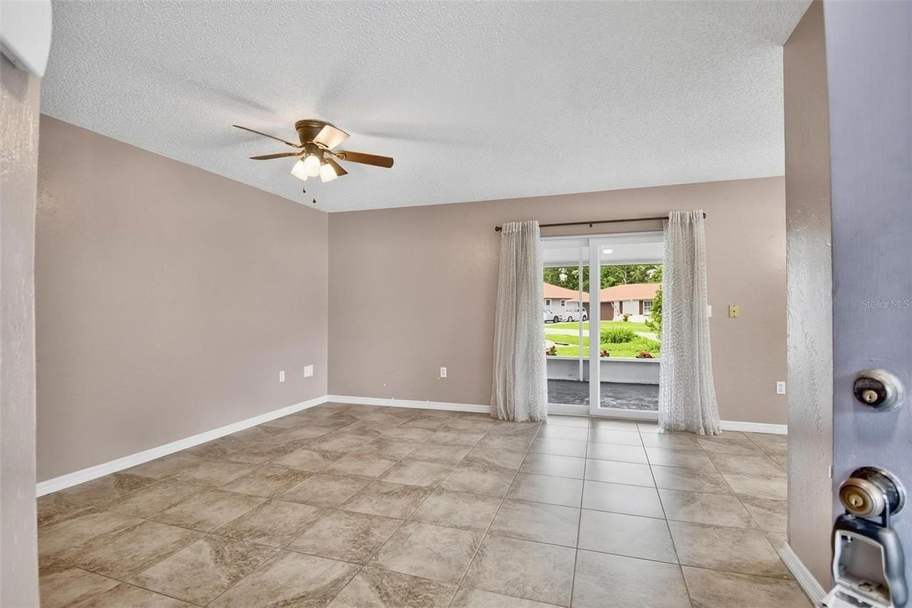 73 Buttonworth Dr #B - Photo 6 of 38