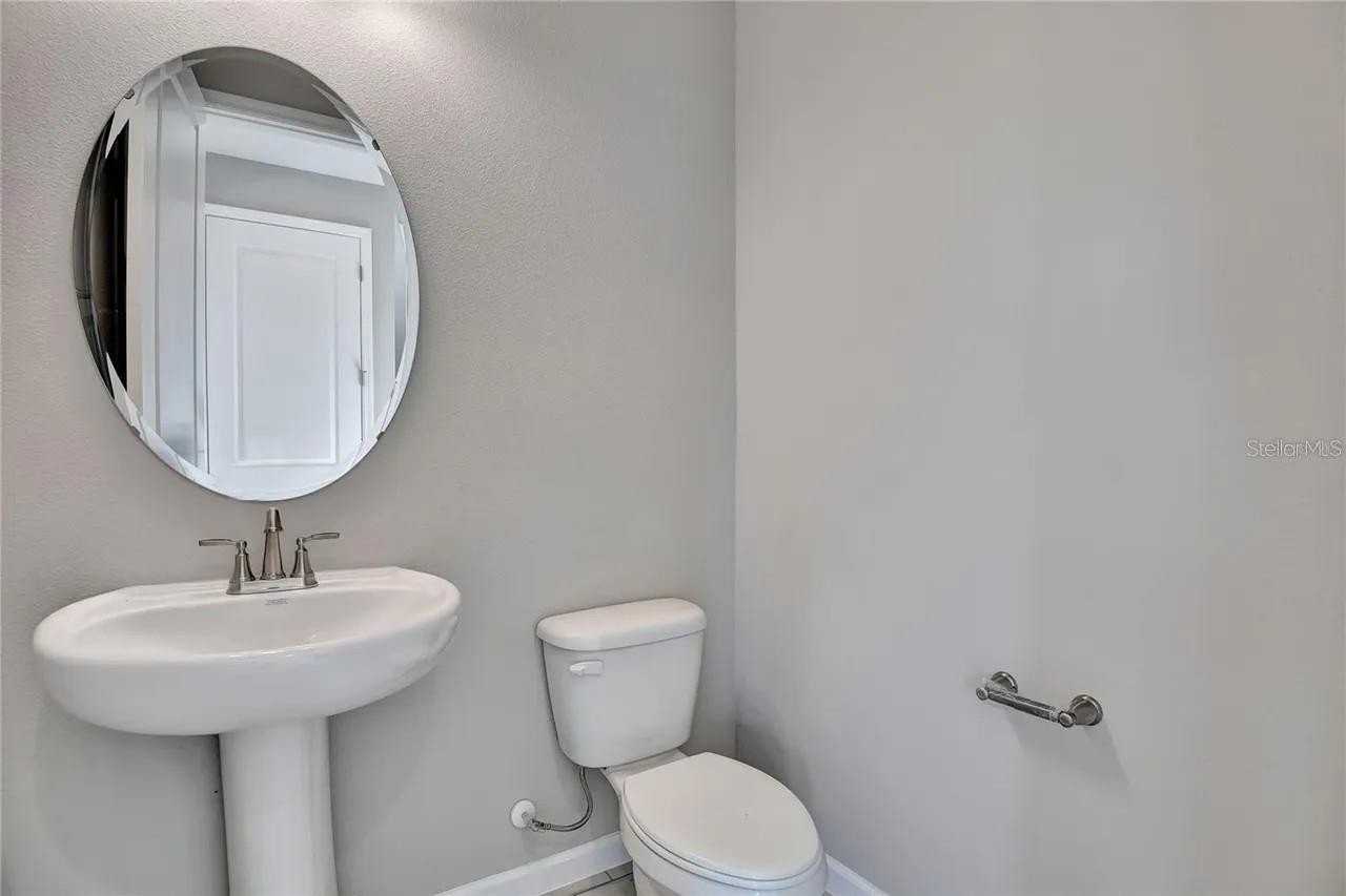 560 Summit River Dr - Photo 7 of 15