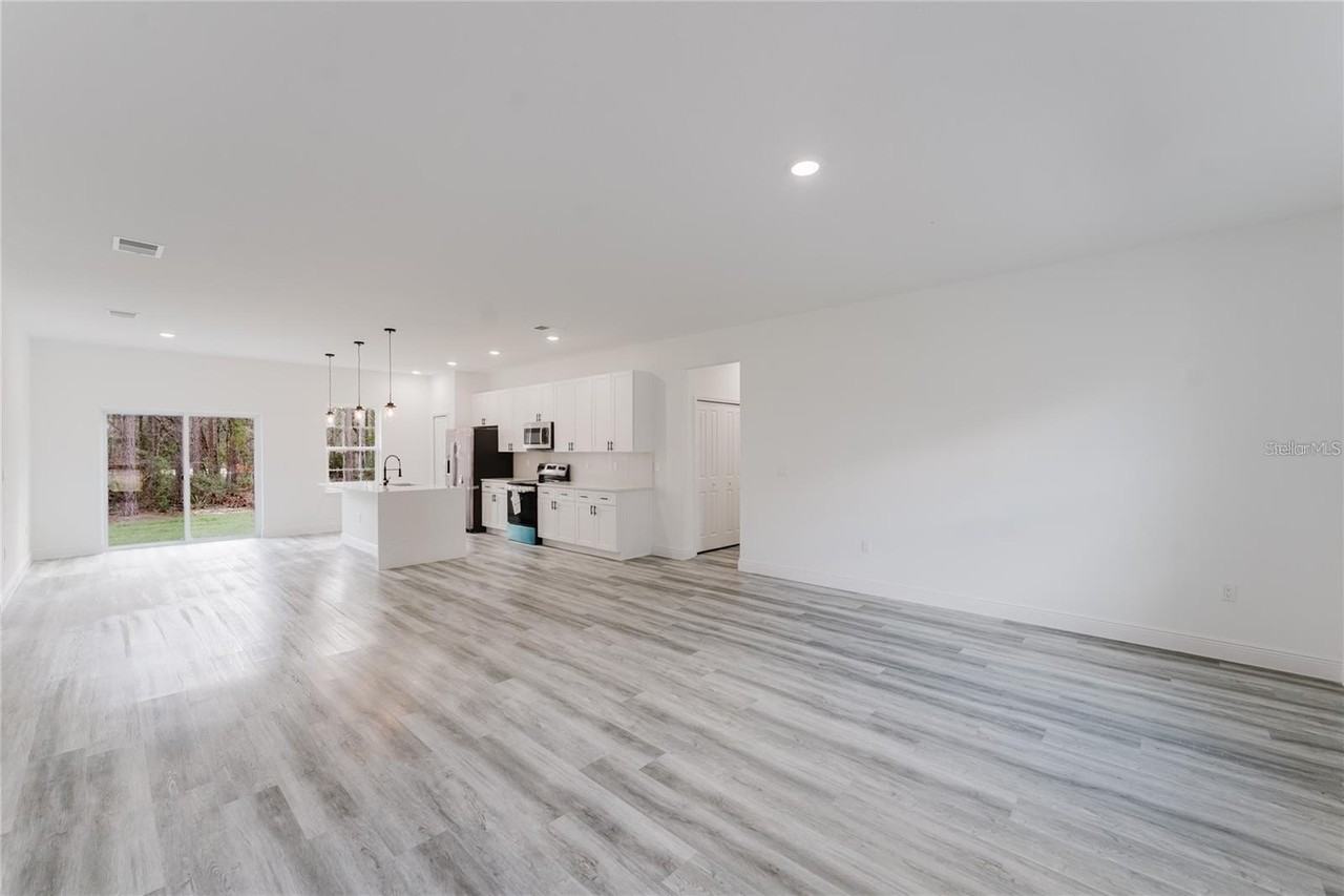 6732 Sw 132nd St - Photo 6 of 36